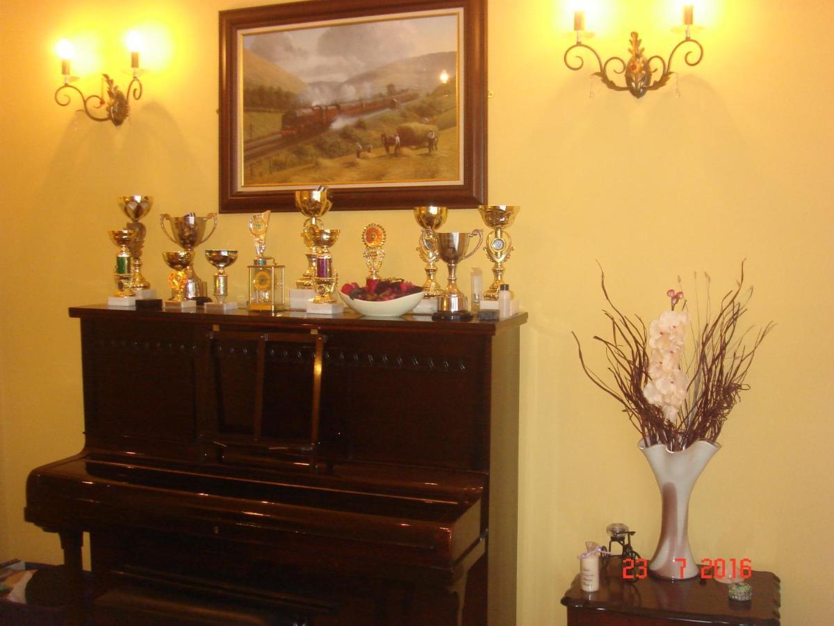 Bed and Breakfast Fiddlers Rest à Killarney Extérieur photo
